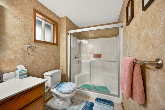 3030 Adams Circle, Medford, OR 97504