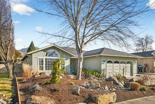 3030 Adams Circle, Medford, OR 97504