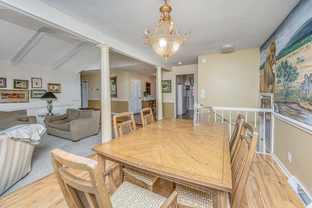 1865 Rugby Lane, Charleston, SC 29407
