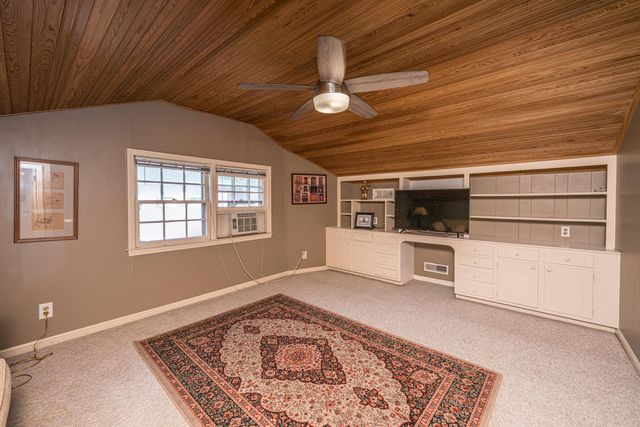 1865 Rugby Lane, Charleston, SC 29407