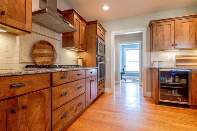7 Limerick Drive, Chichester, NH 03258