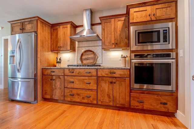 7 Limerick Drive, Chichester, NH 03258