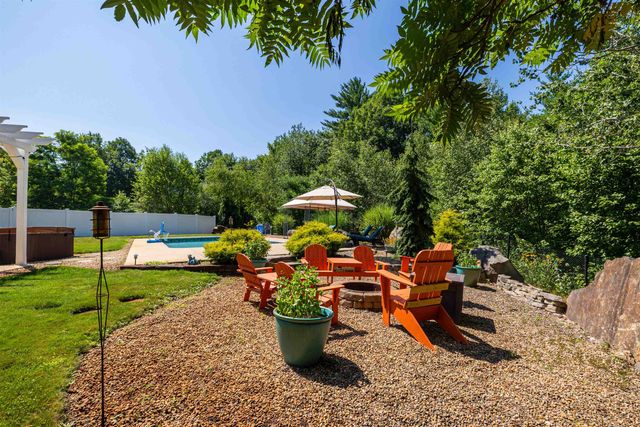 7 Limerick Drive, Chichester, NH 03258