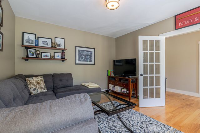 7 Limerick Drive, Chichester, NH 03258