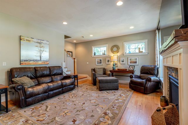 7 Limerick Drive, Chichester, NH 03258