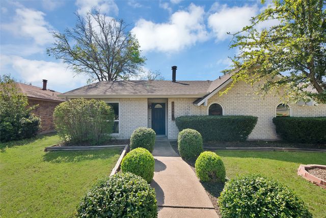 5040 S Colony Boulevard, The Colony, TX 75056