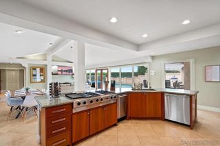 5432 Candlelight Drive, La Jolla, CA 92037