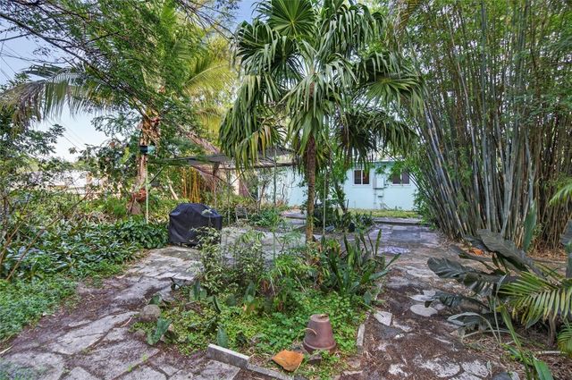 1802 Lauderdale Manor Drive, Fort Lauderdale, FL 33311