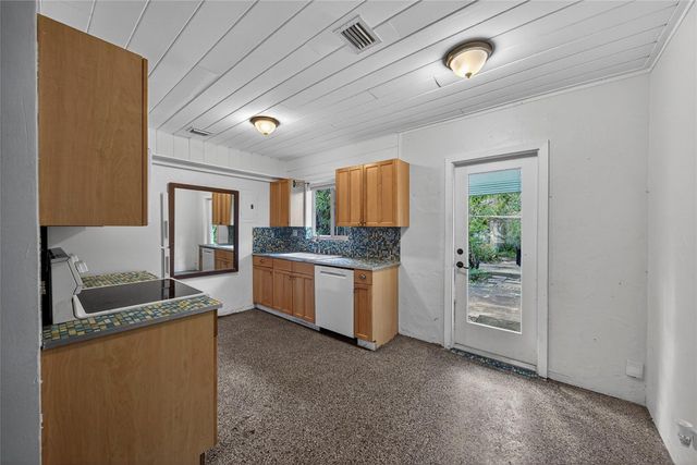 1802 Lauderdale Manor Drive, Fort Lauderdale, FL 33311