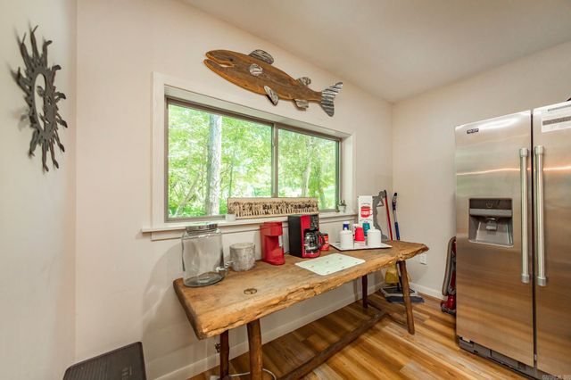 39 Bucks Rd., Greers Ferry, AR 72067