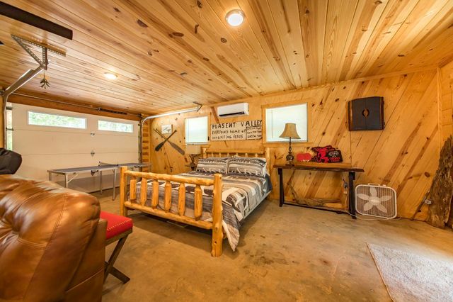 39 Bucks Rd., Greers Ferry, AR 72067