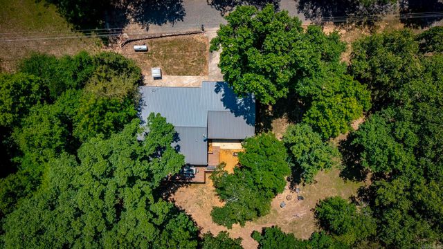 39 Bucks Rd., Greers Ferry, AR 72067