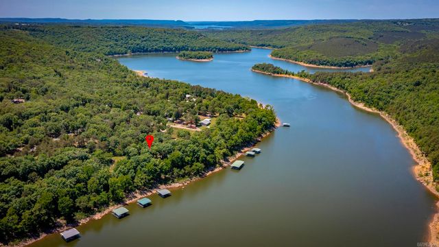 39 Bucks Rd., Greers Ferry, AR 72067