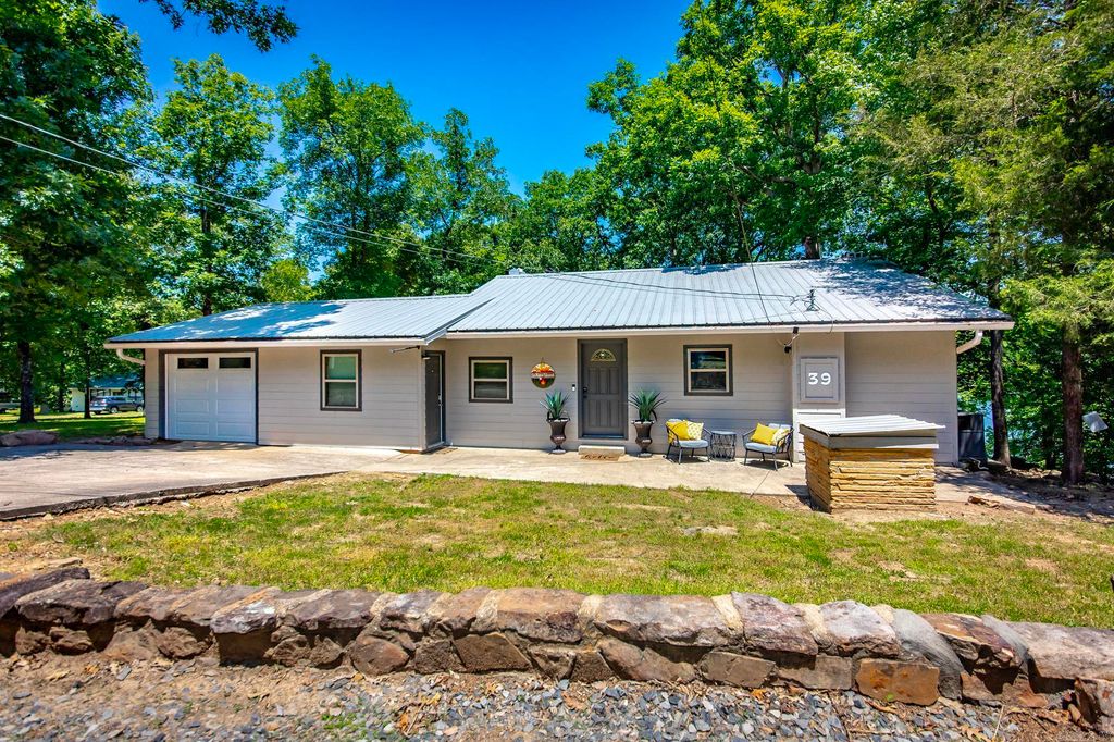 39 Bucks Rd., Greers Ferry, AR 72067