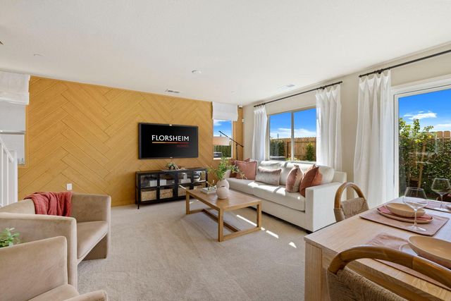 439 Quarto Dr, Turlock, CA 95380