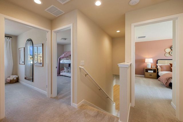 439 Quarto Dr, Turlock, CA 95380