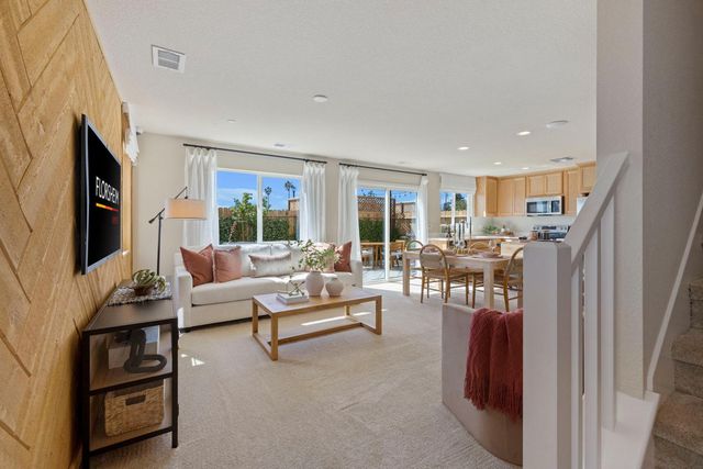 439 Quarto Dr, Turlock, CA 95380