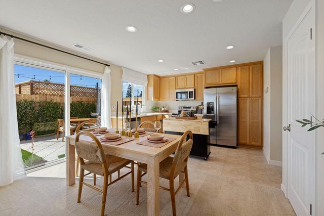 439 Quarto Dr, Turlock, CA 95380