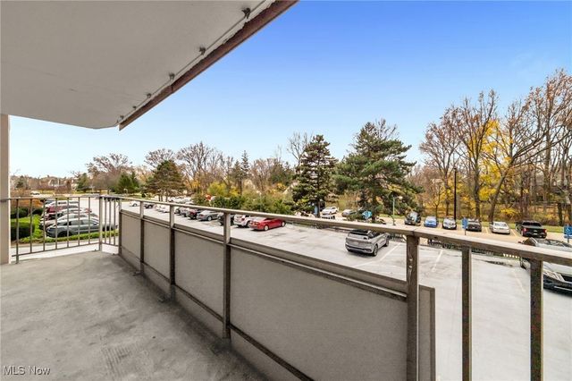 12900 Lake Avenue 216, Lakewood, OH 44107