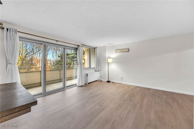 12900 Lake Avenue 216, Lakewood, OH 44107