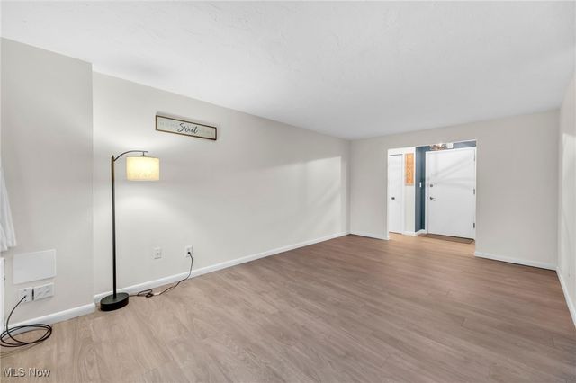 12900 Lake Avenue 216, Lakewood, OH 44107