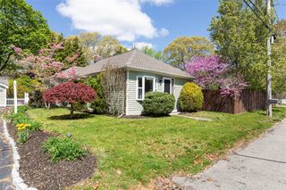 109 Pinegrove Avenue, Warwick, RI 02889