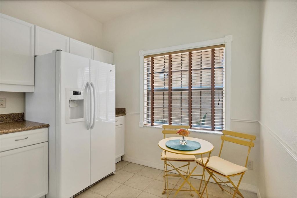 Image 15 of property listing at 1007 GONDOLA PARK DRIVE 1007, Venice, FL 34292