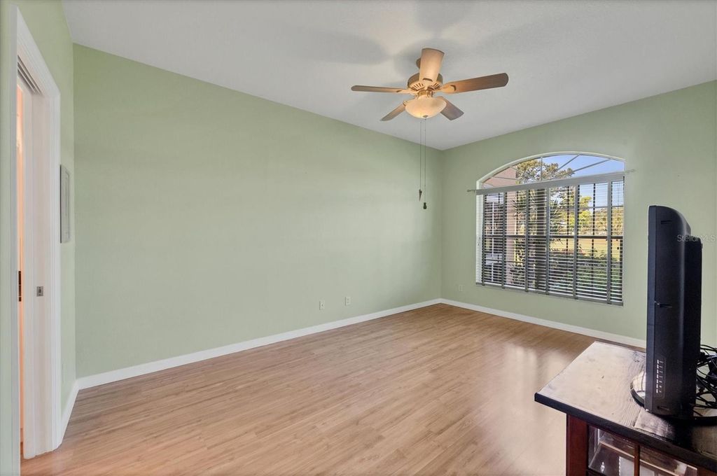 Image 17 of property listing at 1007 GONDOLA PARK DRIVE 1007, Venice, FL 34292