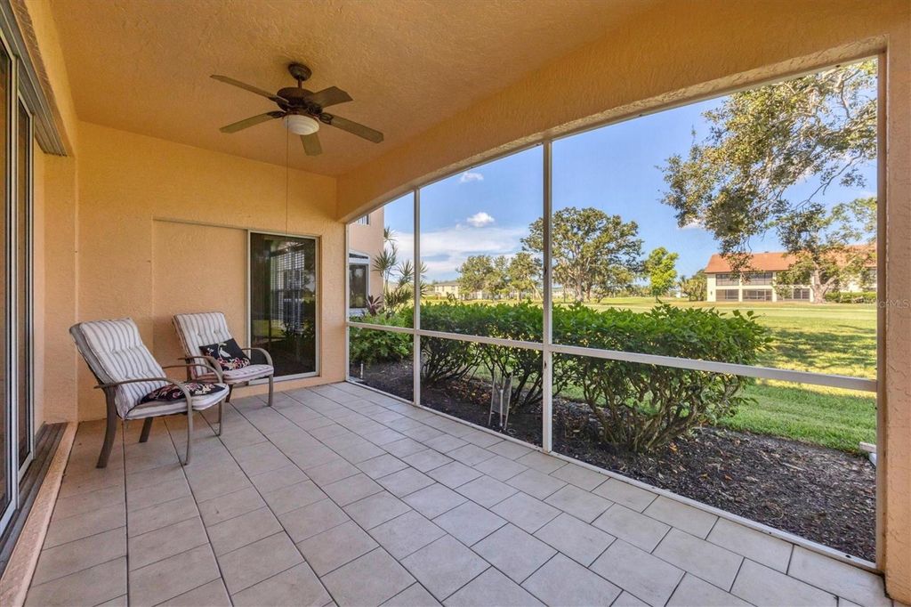 Image 24 of property listing at 1007 GONDOLA PARK DRIVE 1007, Venice, FL 34292