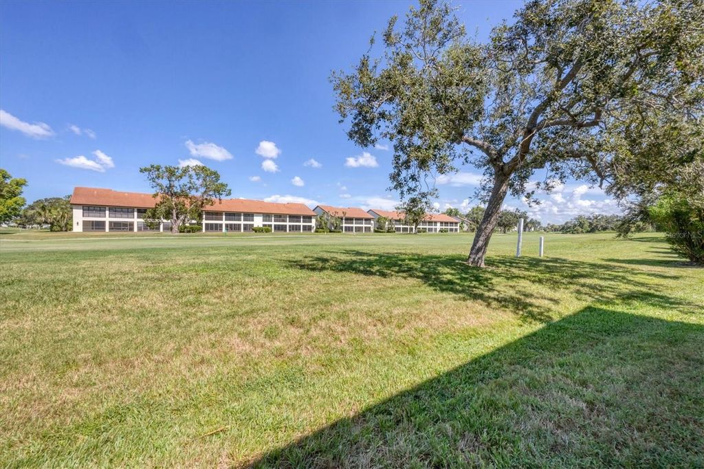 Image 30 of property listing at 1007 GONDOLA PARK DRIVE 1007, Venice, FL 34292