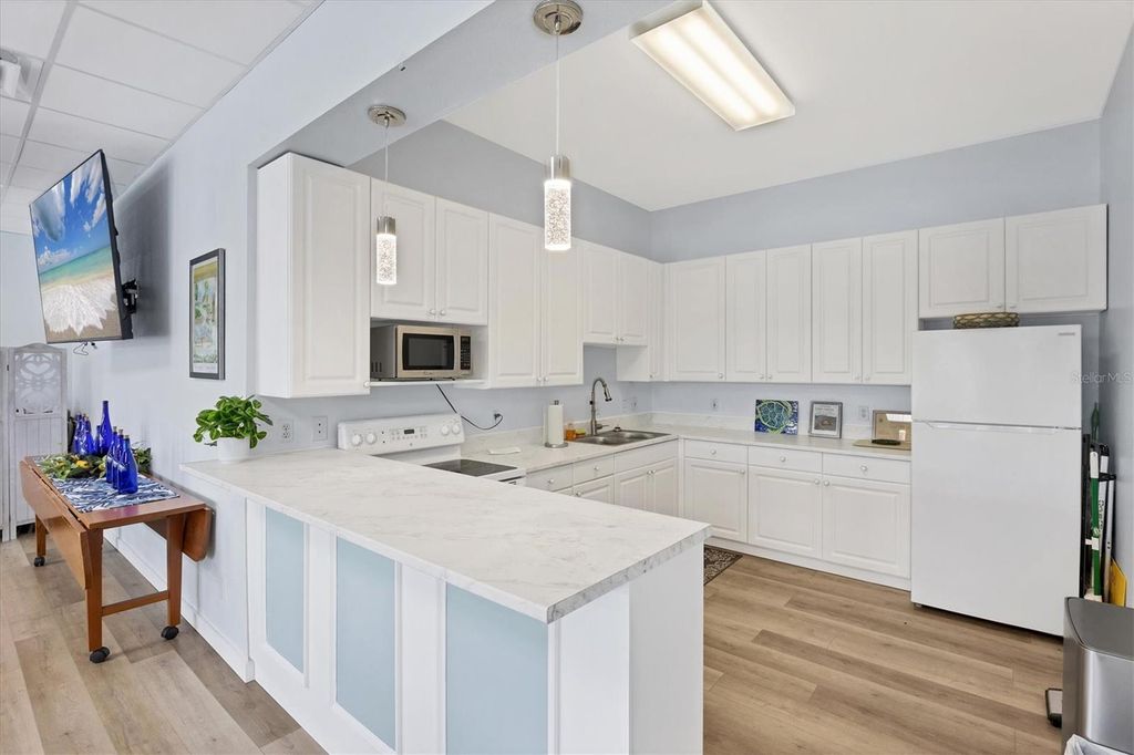 Image 33 of property listing at 1007 GONDOLA PARK DRIVE 1007, Venice, FL 34292