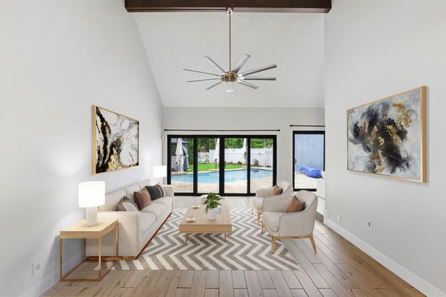 2326 NW 120th Way, Coral Springs, FL 33065