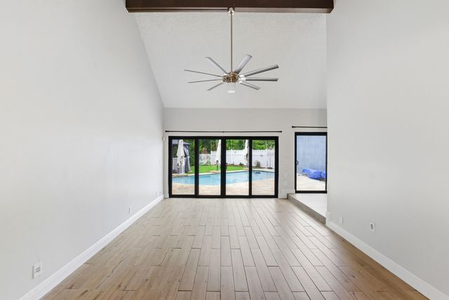 2326 NW 120th Way, Coral Springs, FL 33065