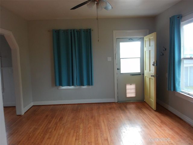 4619 Avenue S Alley S 2, Galveston, TX 77551