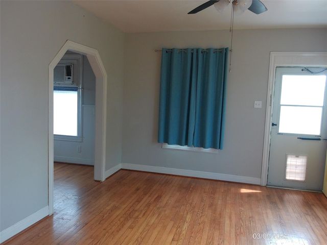 4619 Avenue S Alley S 2, Galveston, TX 77551