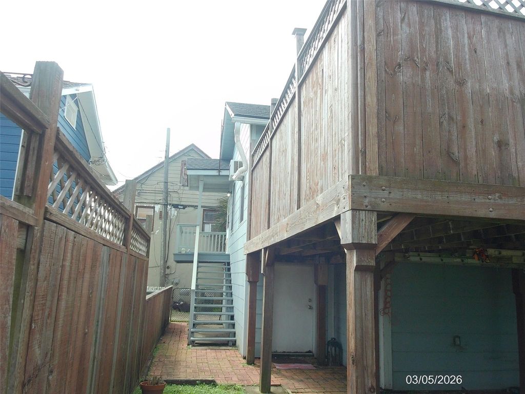 4619 Avenue S Alley S 2, Galveston, TX 77551
