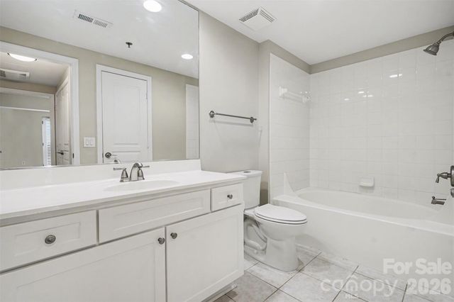 1315 East Boulevard 532, Charlotte, NC 28203
