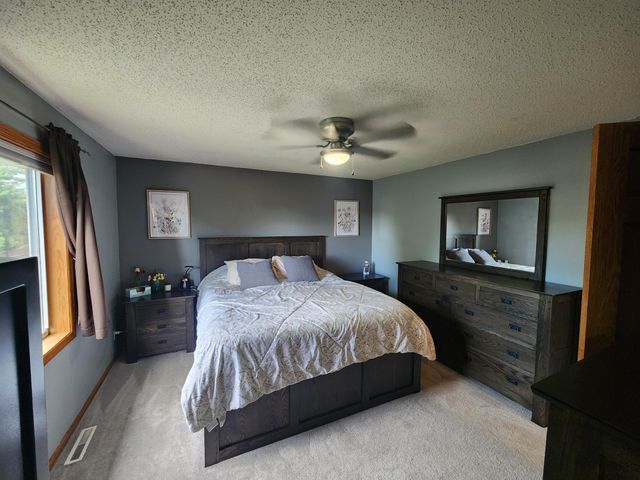 816 River Terrace, Prescott, WI 54021