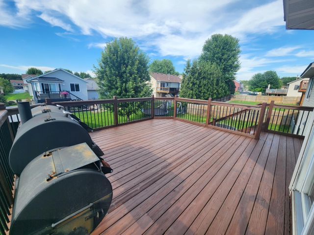 816 River Terrace, Prescott, WI 54021