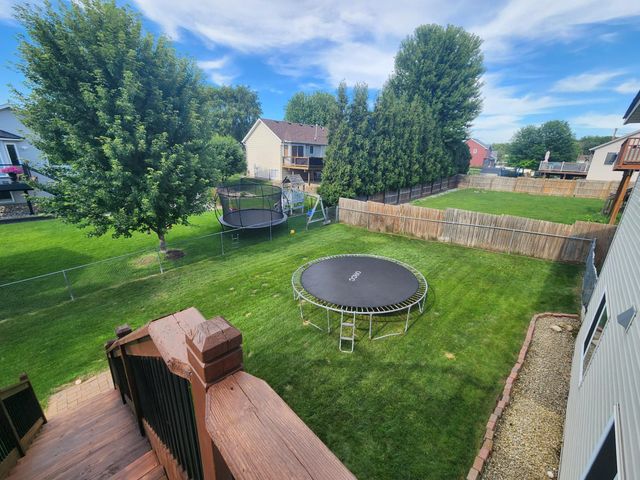 816 River Terrace, Prescott, WI 54021
