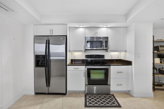 3000 N Ocean Drive, Riviera Beach, FL 33404