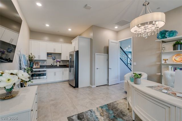 779 Glowing Horizon Street, Henderson, NV 89052