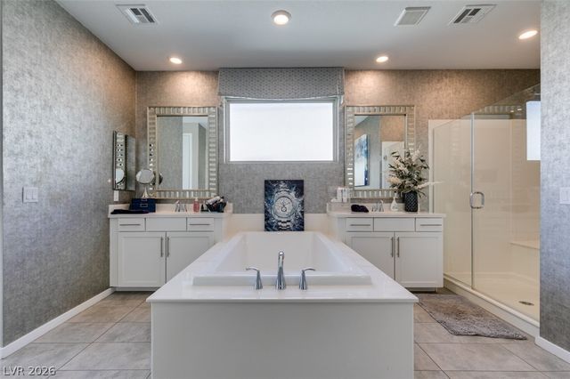 779 Glowing Horizon Street, Henderson, NV 89052