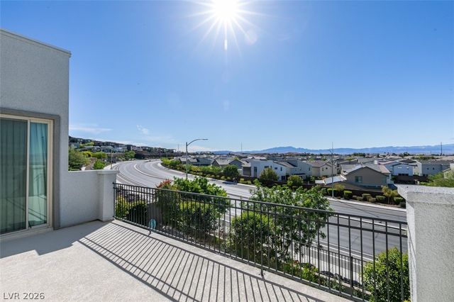 779 Glowing Horizon Street, Henderson, NV 89052