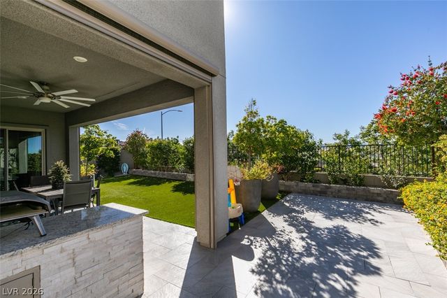 779 Glowing Horizon Street, Henderson, NV 89052