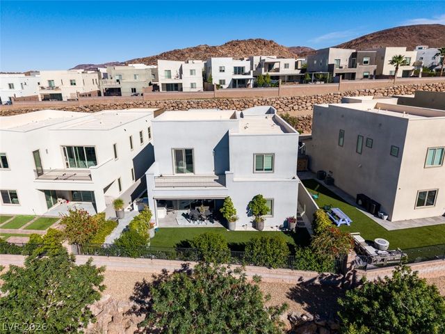 779 Glowing Horizon Street, Henderson, NV 89052