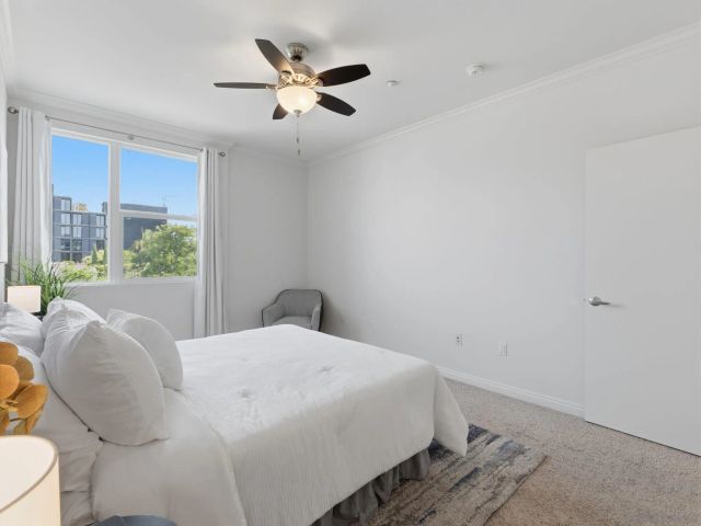 3687 4th Ave. 313, San Diego, CA 92103