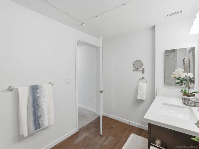 3687 4th Ave. 313, San Diego, CA 92103
