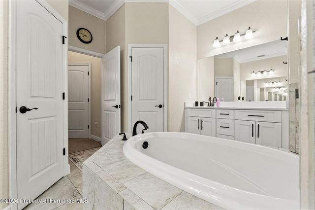 2111 Maximilian Avenue, Spring Hill, FL 34609