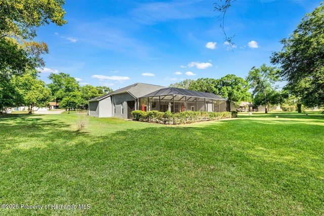 2111 Maximilian Avenue, Spring Hill, FL 34609